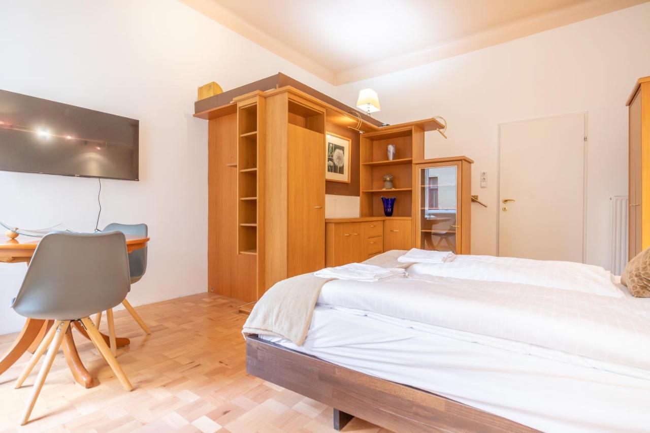 Peaceful Getaway 2br With Shared Spaces * Wien