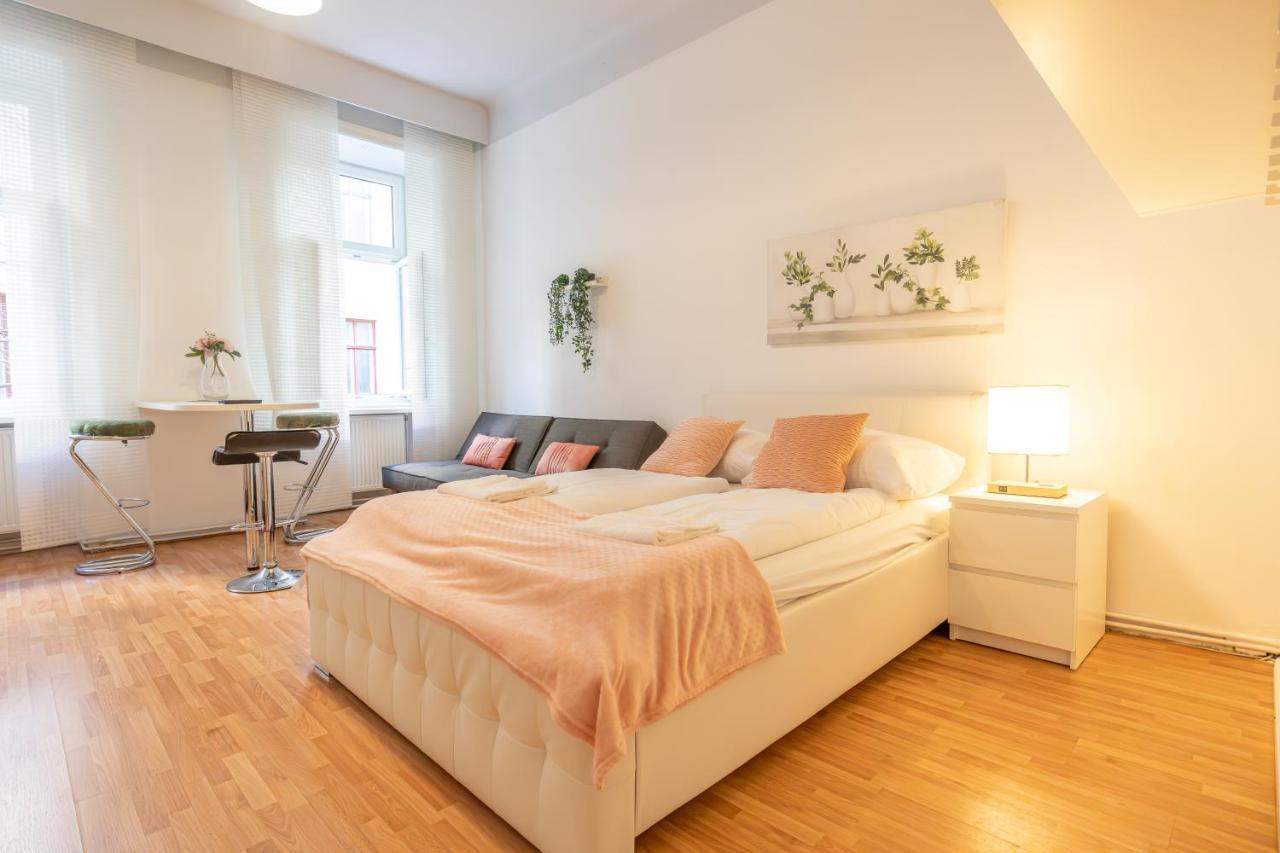 Peaceful Getaway 2br With Shared Spaces Apartment Wien